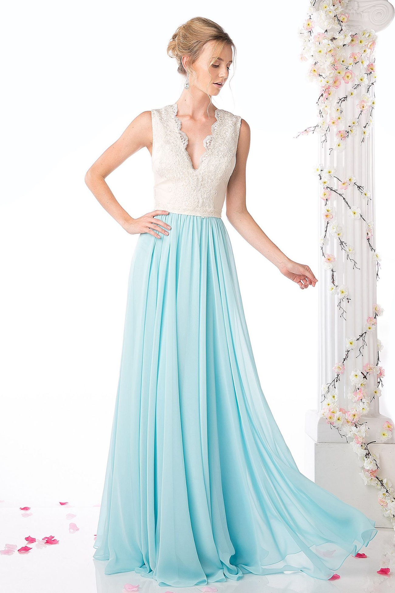 V-Neck with Two Colors Dress-4