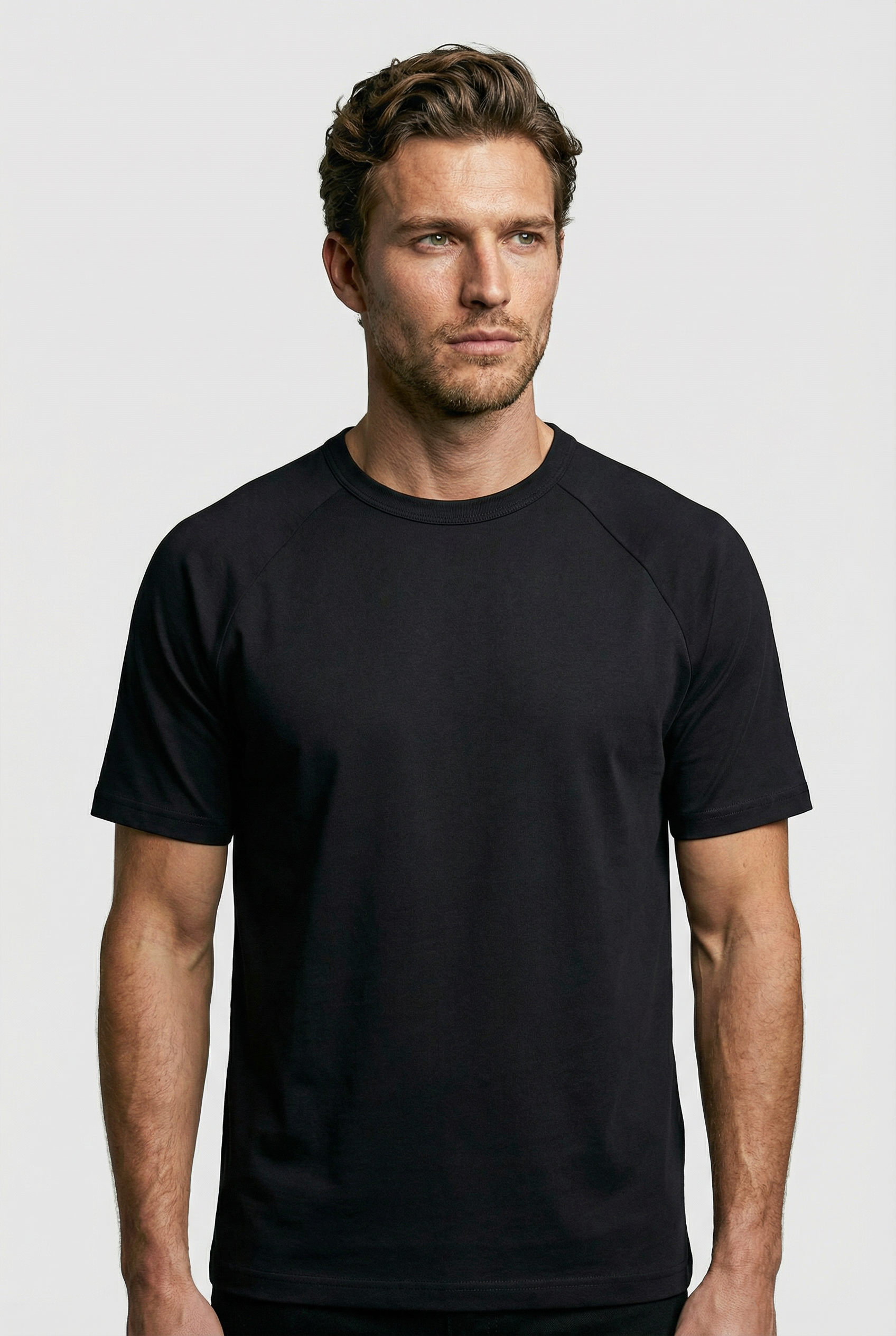 Hoxton Raglan Sleeve Fitted T-shirt - Black
