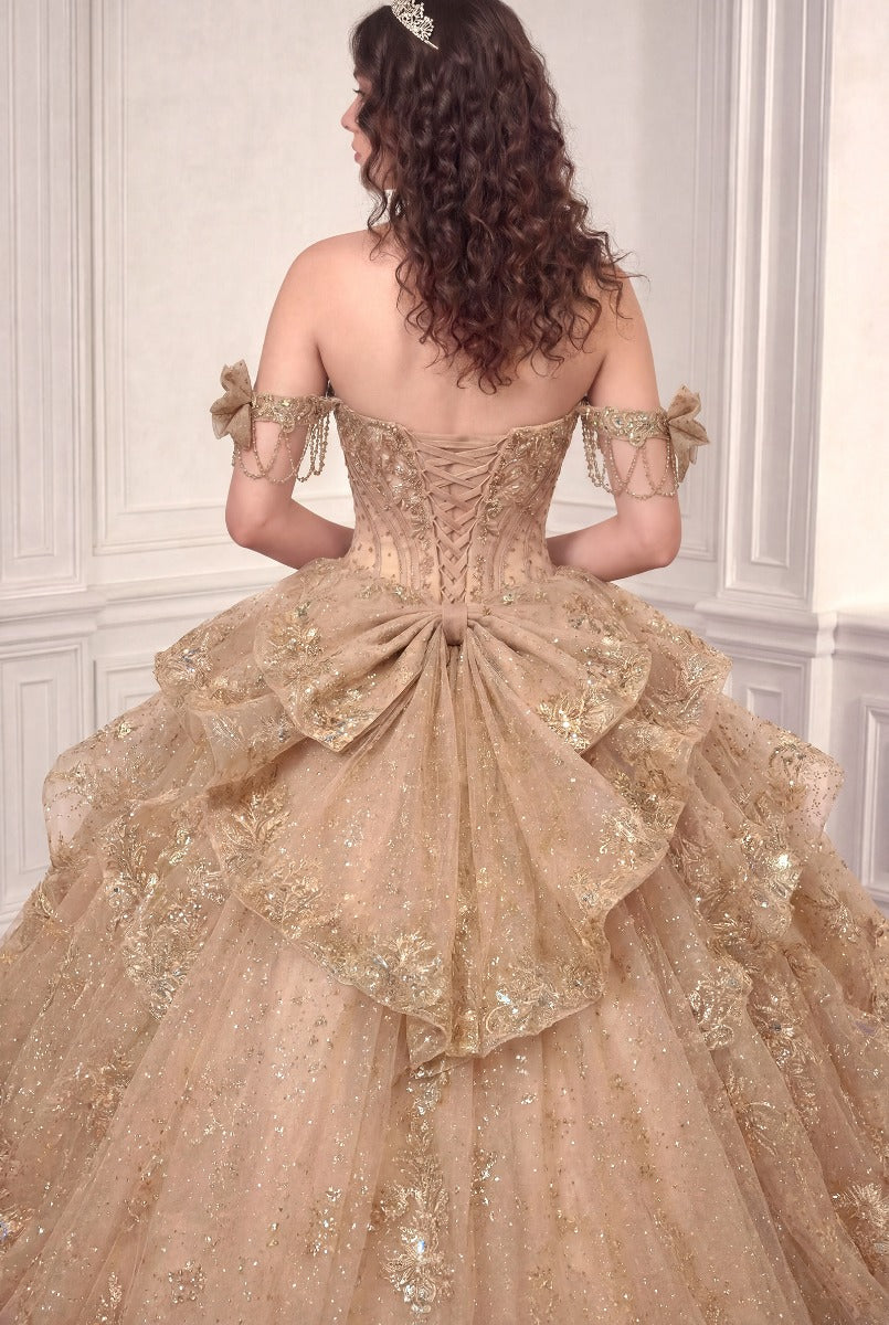 Timeless Elegance: Sophisticated Formal Gown For Grand Occasions-3