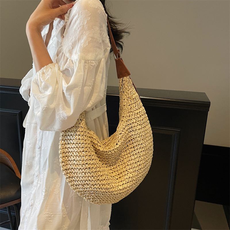 large capacity handmade straw purse