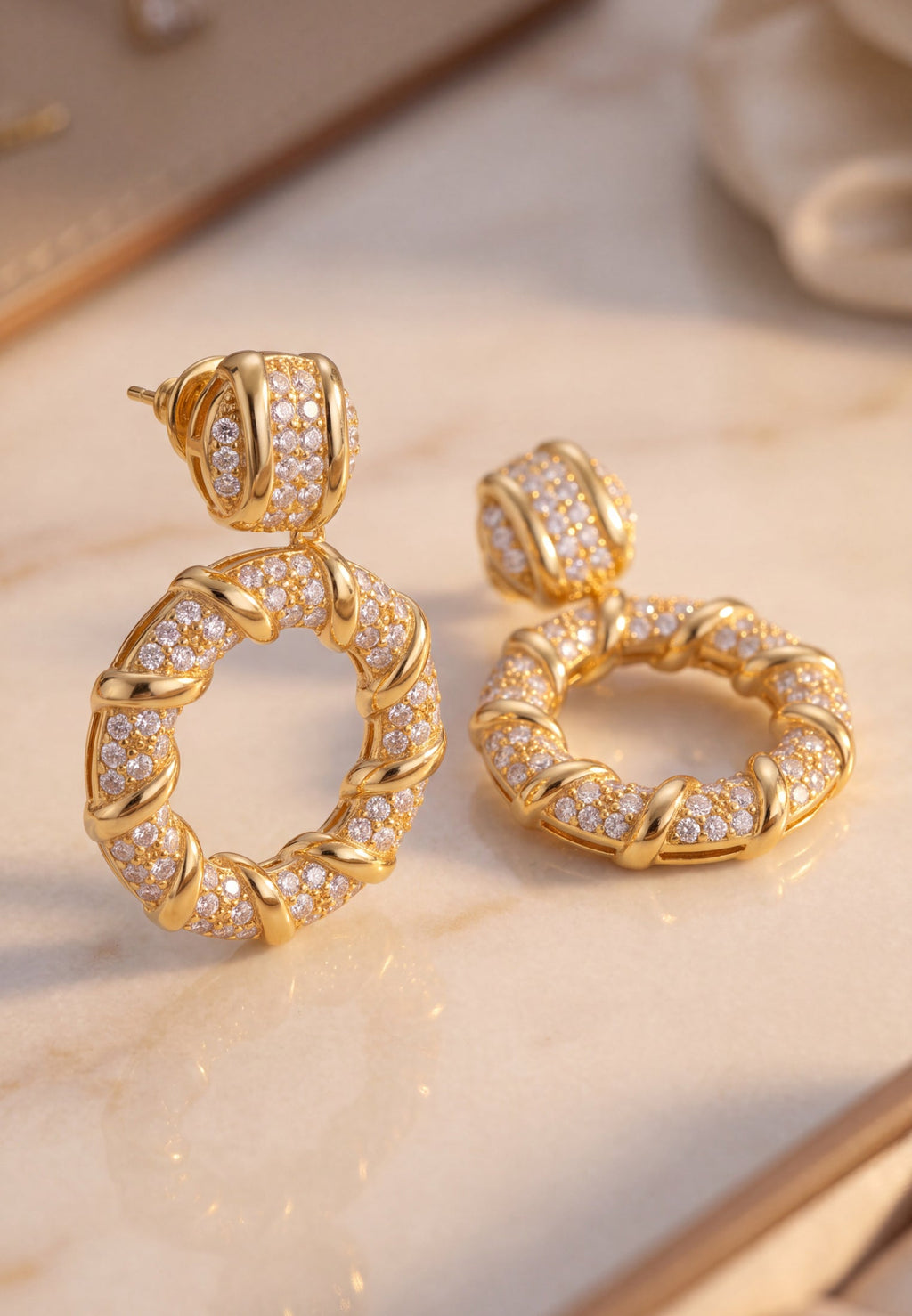 Chantilly Drop Earrings Gold