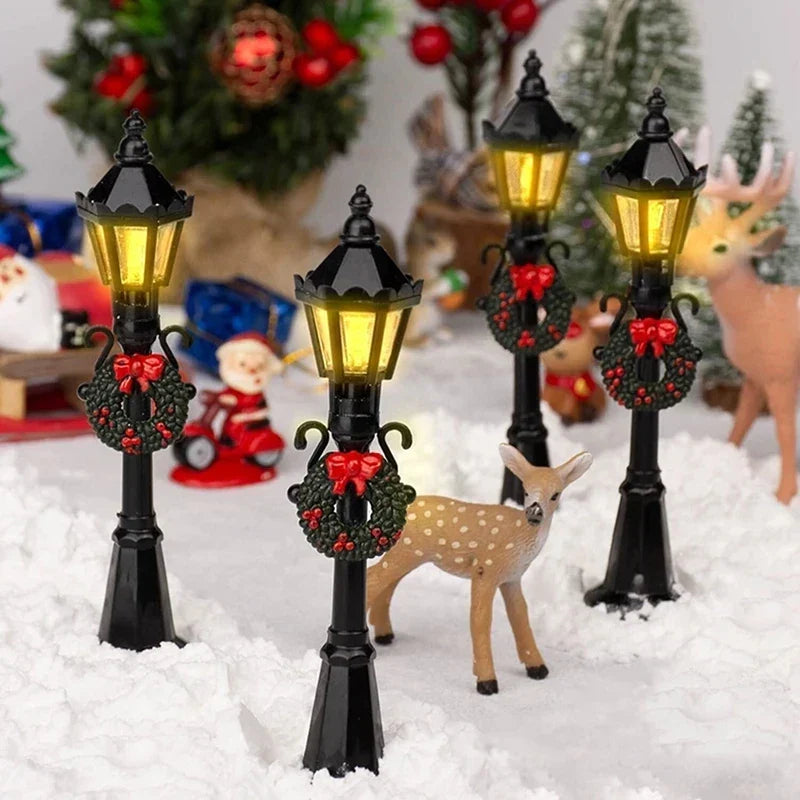 Mini Christmas Street Light Models Set (4 Pcs)