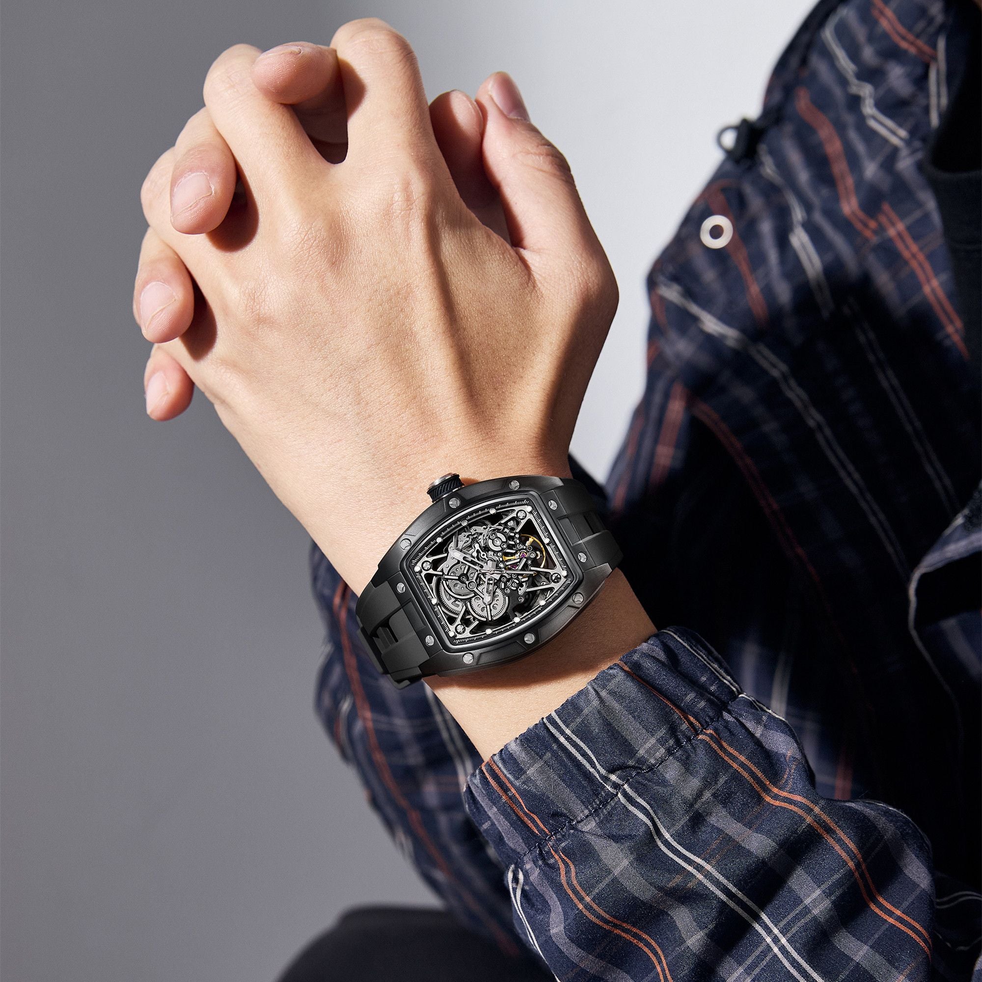 MEGIR Men's Mechanical Watch Fashion Hollow Out Automatic Movement Sport Wristwatches Waterproof Silicone Strap Watches 9198-3-5