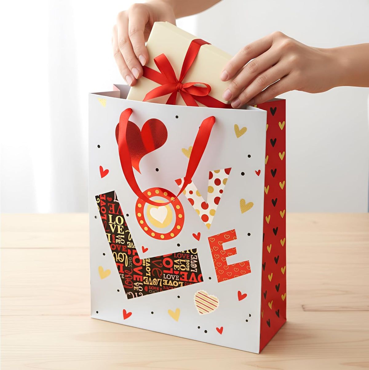 Gift Bags with love text ~6342