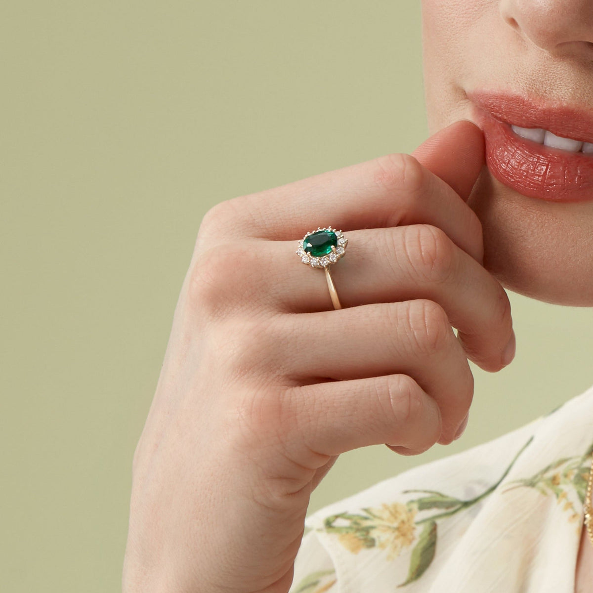 Cate | 9ct Yellow Gold 0.25ct tw Lab Grown Diamond and Created Emerald Cluster Ring