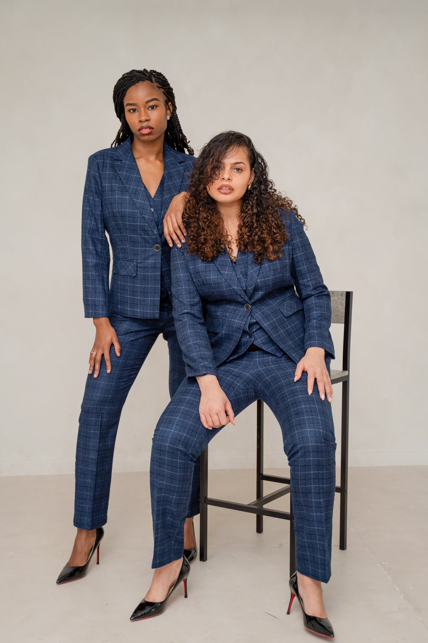 The plaid powered 3-piece pantsuit-2