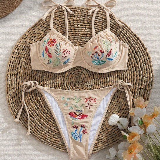 Flower embroidery steel holder gathers swimsuit