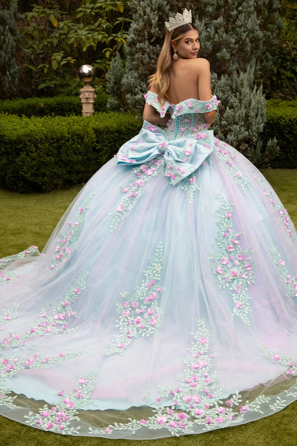 3d Flower Applique Embellished Deep V Neck Roll Off Shoulder Strap Corset With Detachable Back Bow-1