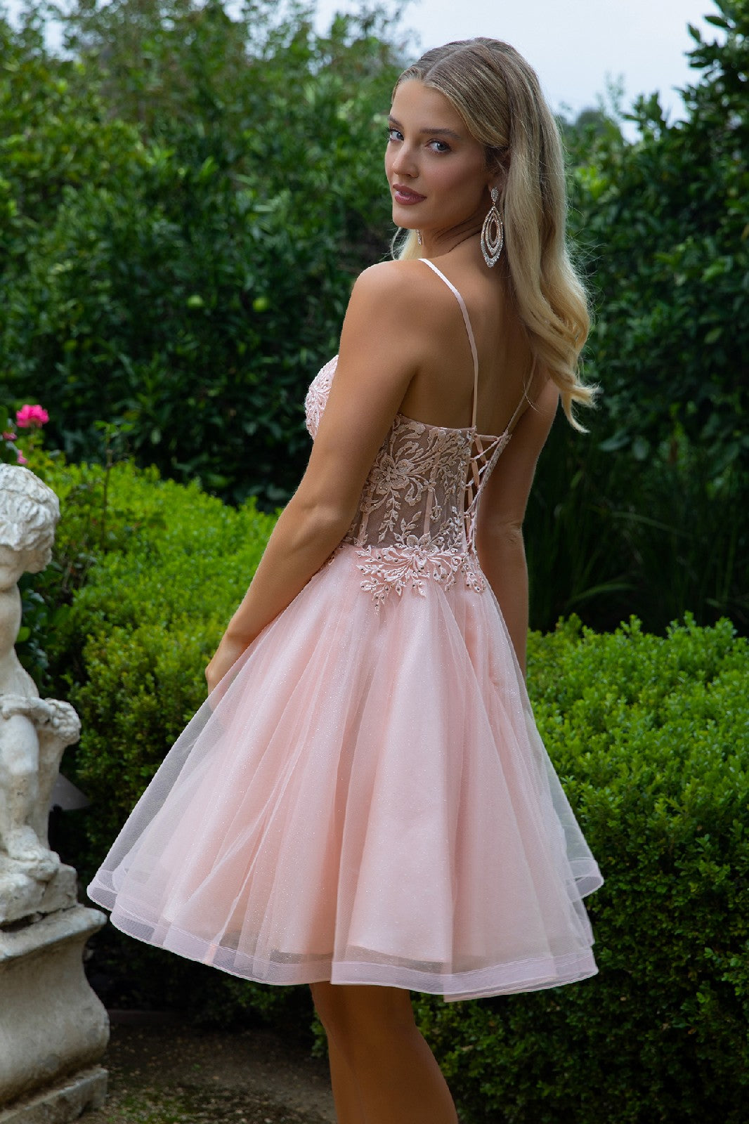 Floral Embroidery Embellished Glitter Mesh Sweetheart Neckline A-Line Homecoming Dress-4