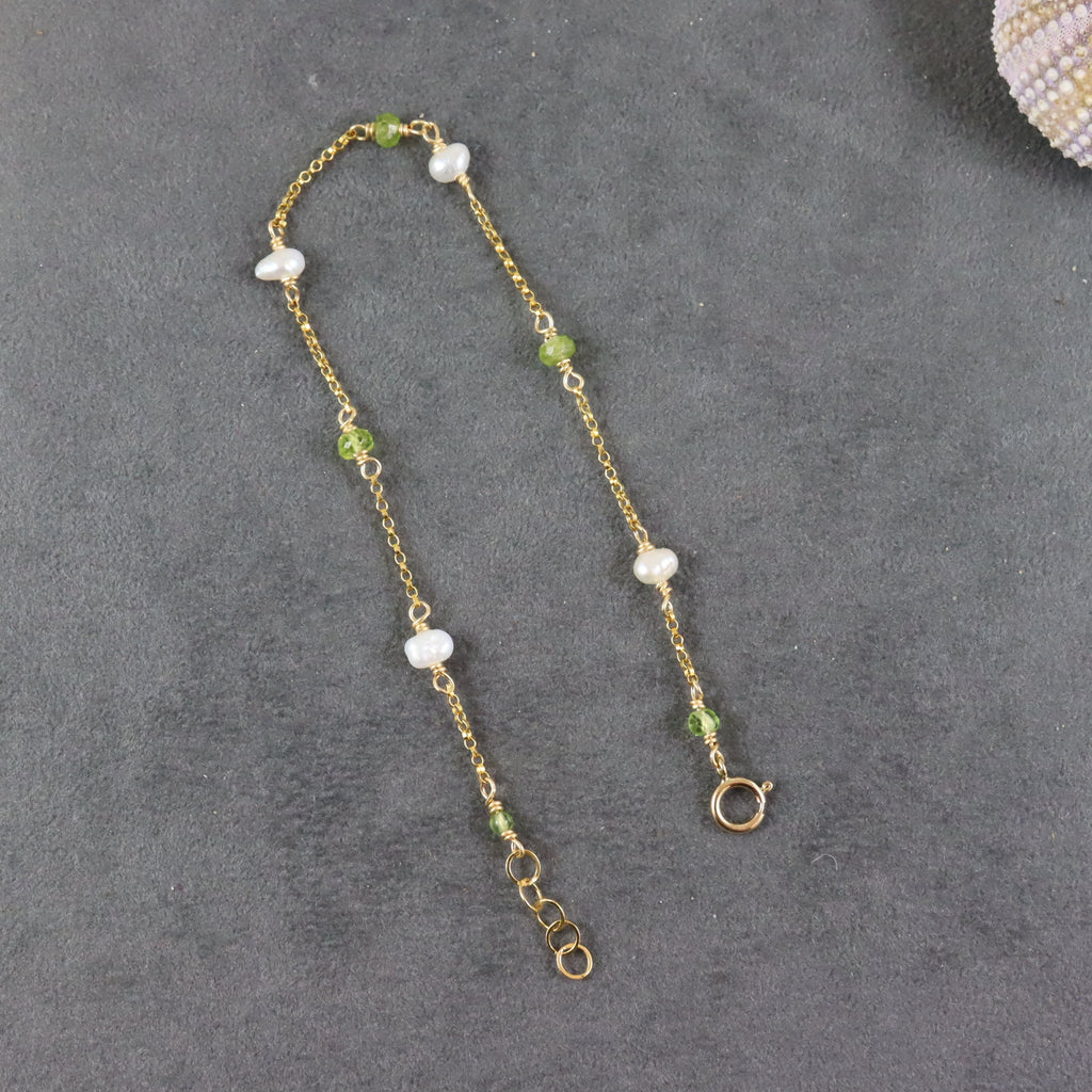 Peridot Gold Bracelet