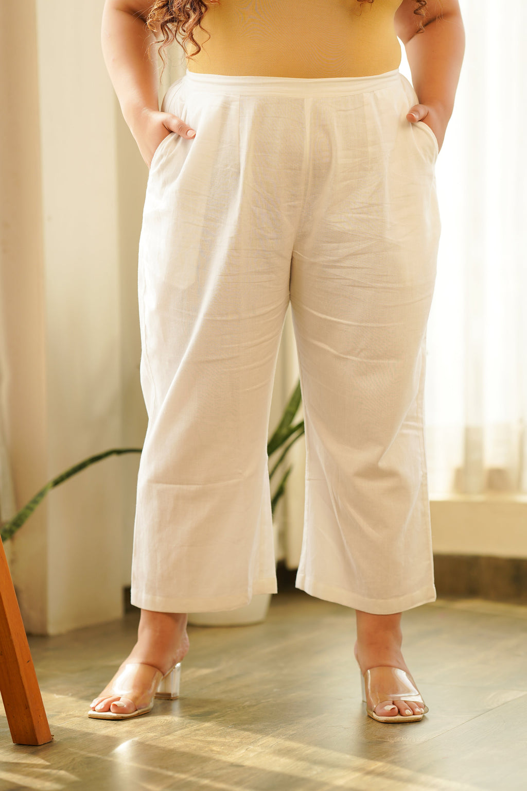 WHITE MID-RISE RELAXED FIT LINEN WIDE LEG PANTS-2