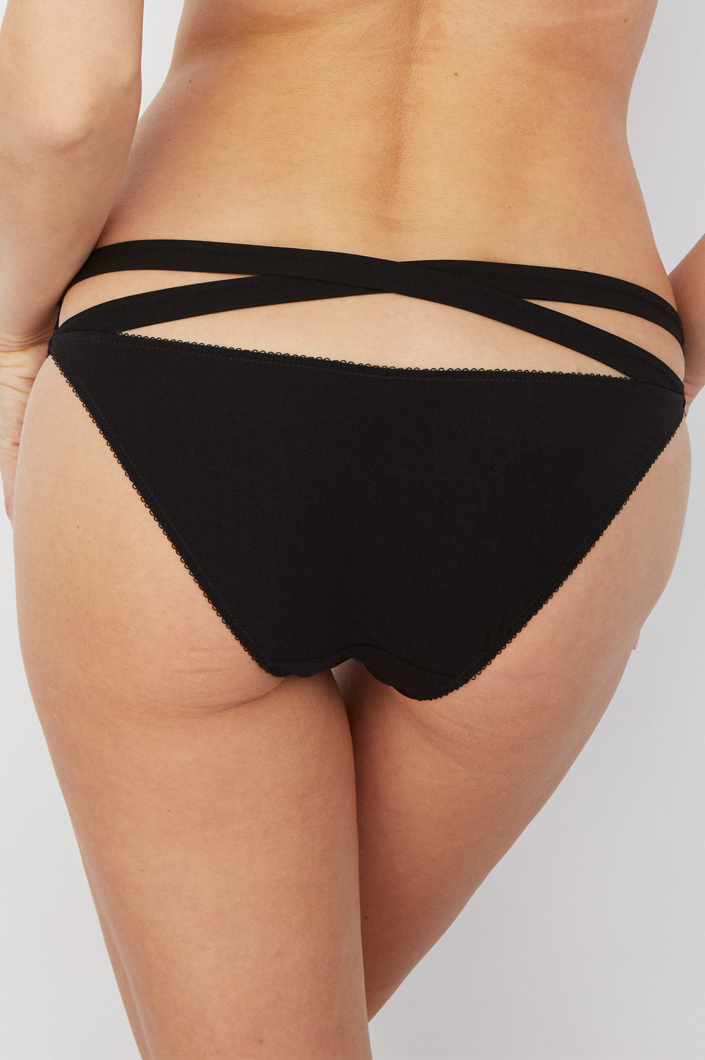 Strappy Bikini Panty Addiction Nouvelle Moulin-1