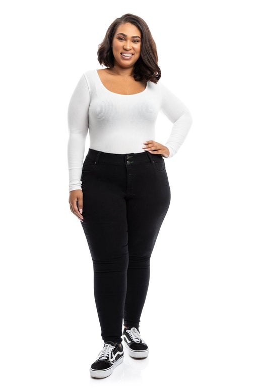 PLUS SIZE 30"  SKINNY JEAN  IN BLACK