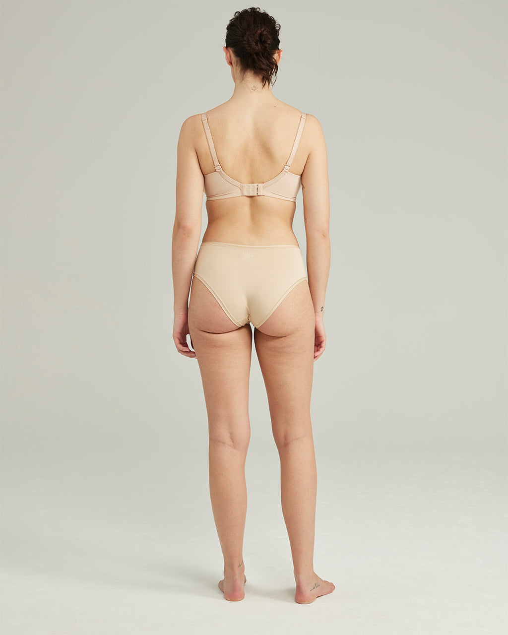 The Stretch Go To T-Shirt Bra - Bare 01