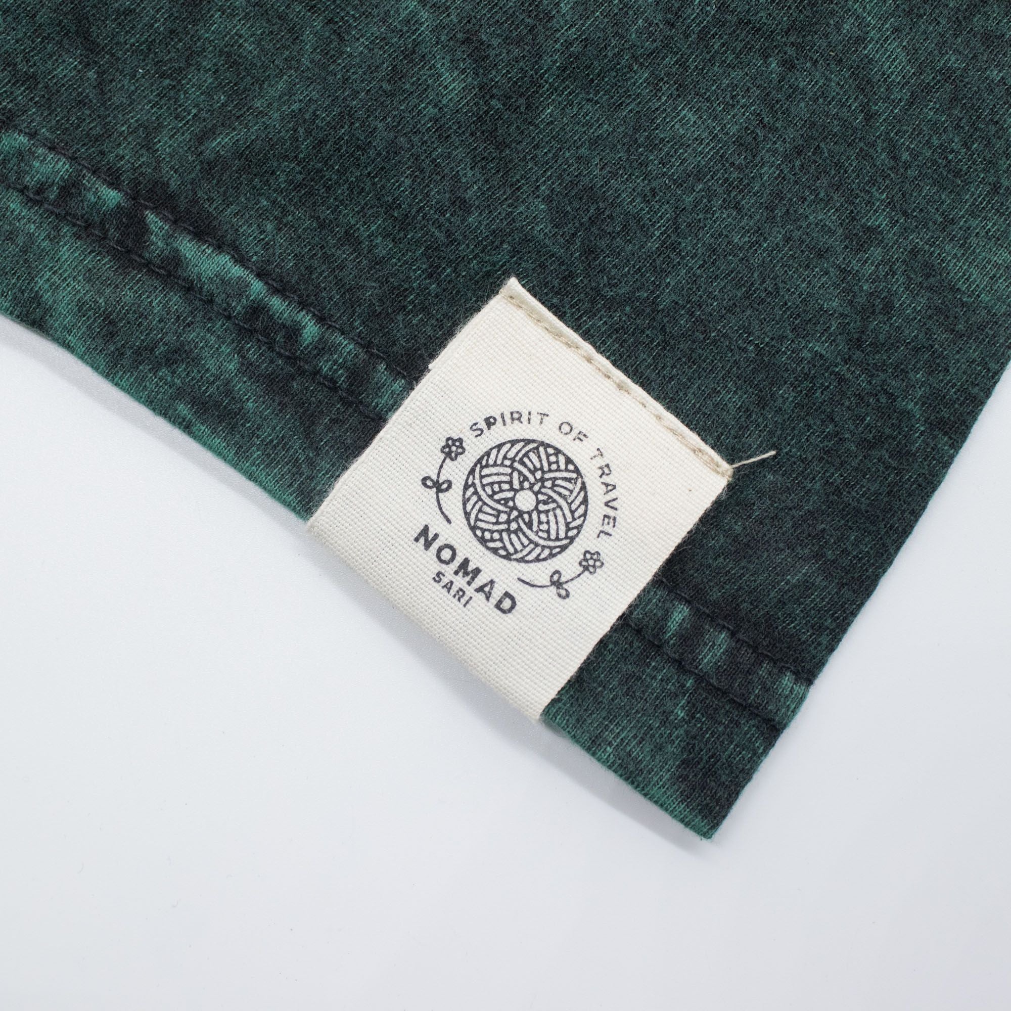 Nomad Sari ストーンウォッシュ コットンTシャツ - 生命の樹 - グリーン - XL