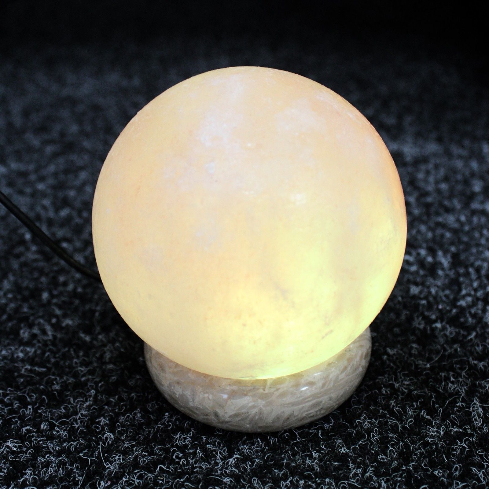 USBソルトランプ「ボール型」8cm（マルチカラー）