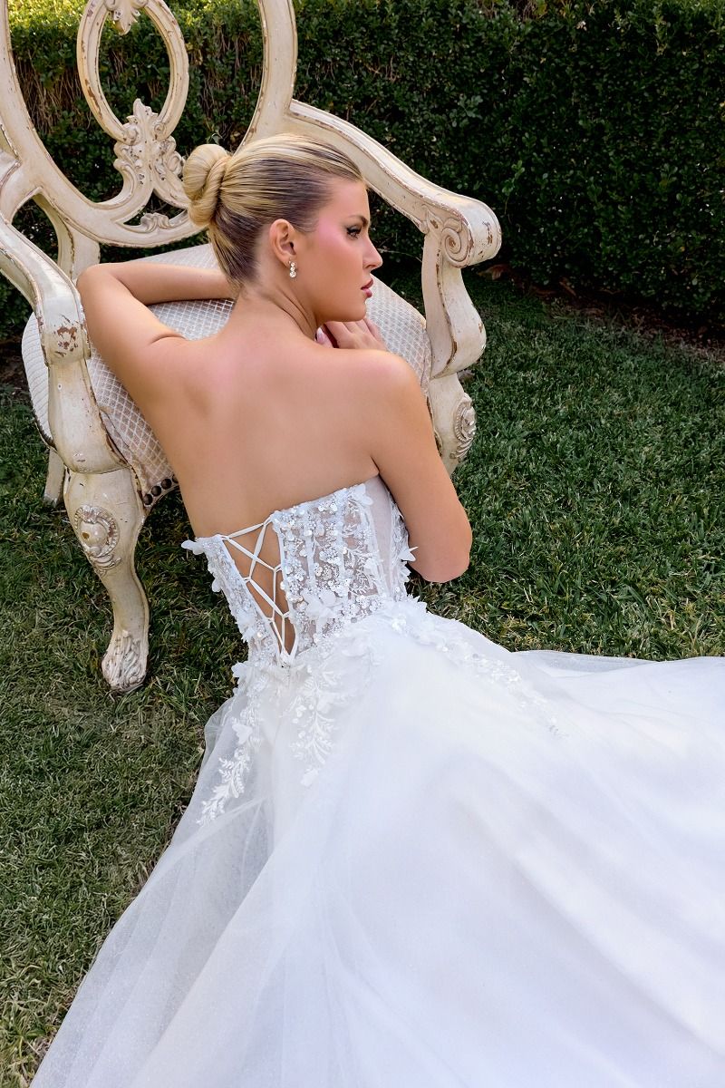 A-Line Gown a Strapless Sweetheart Neckline 3D Floral Appliqué Across the Bodice-3