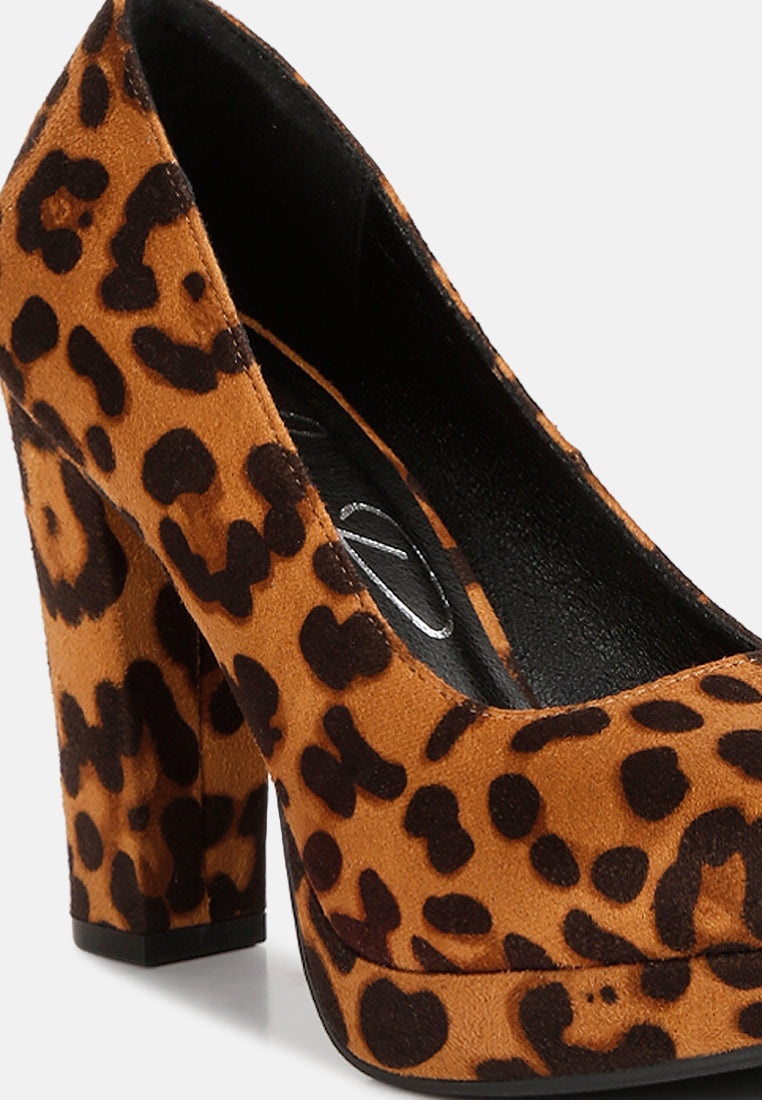 Delia Seude Block Heel Pumps