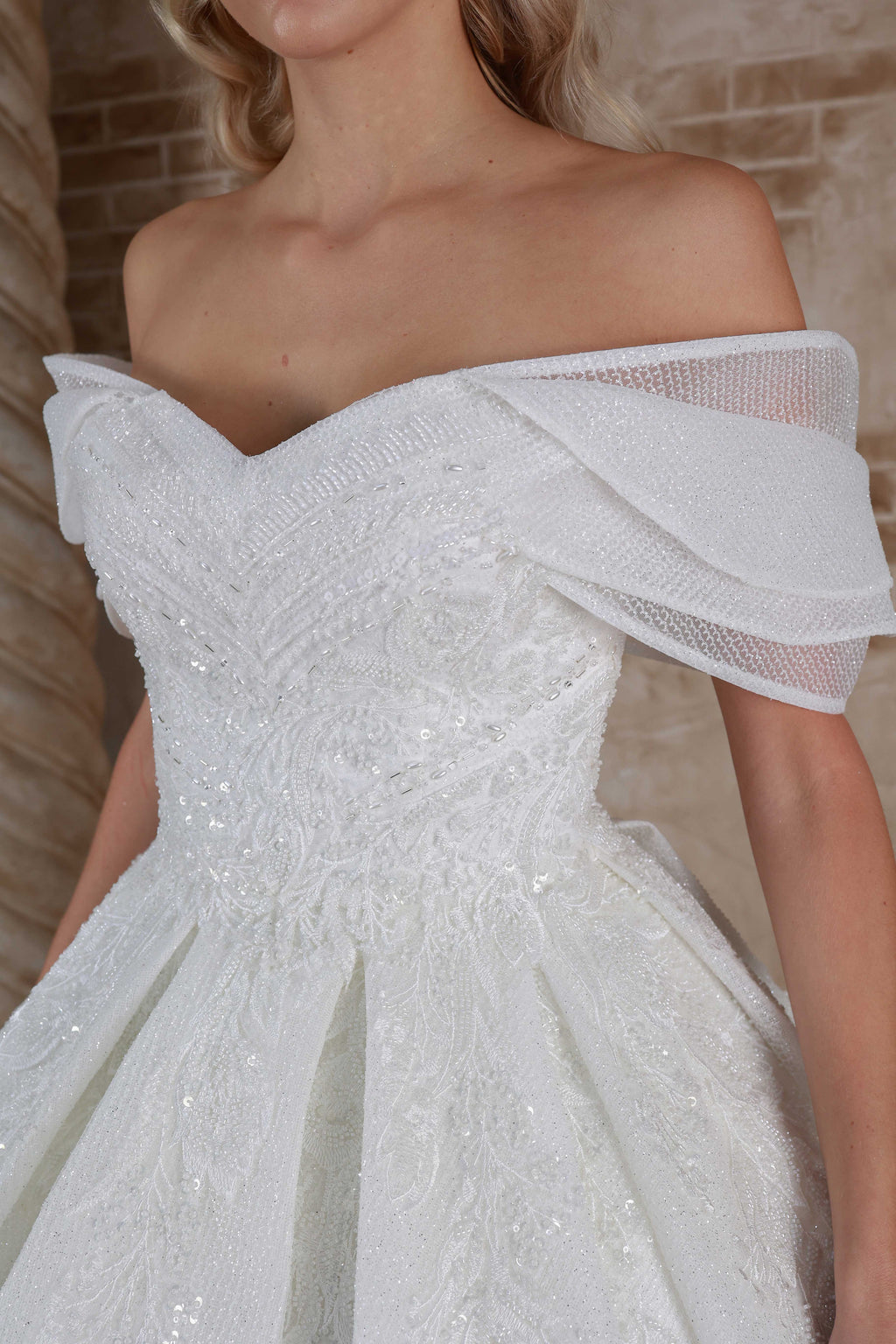 Liza a line wedding dress-4