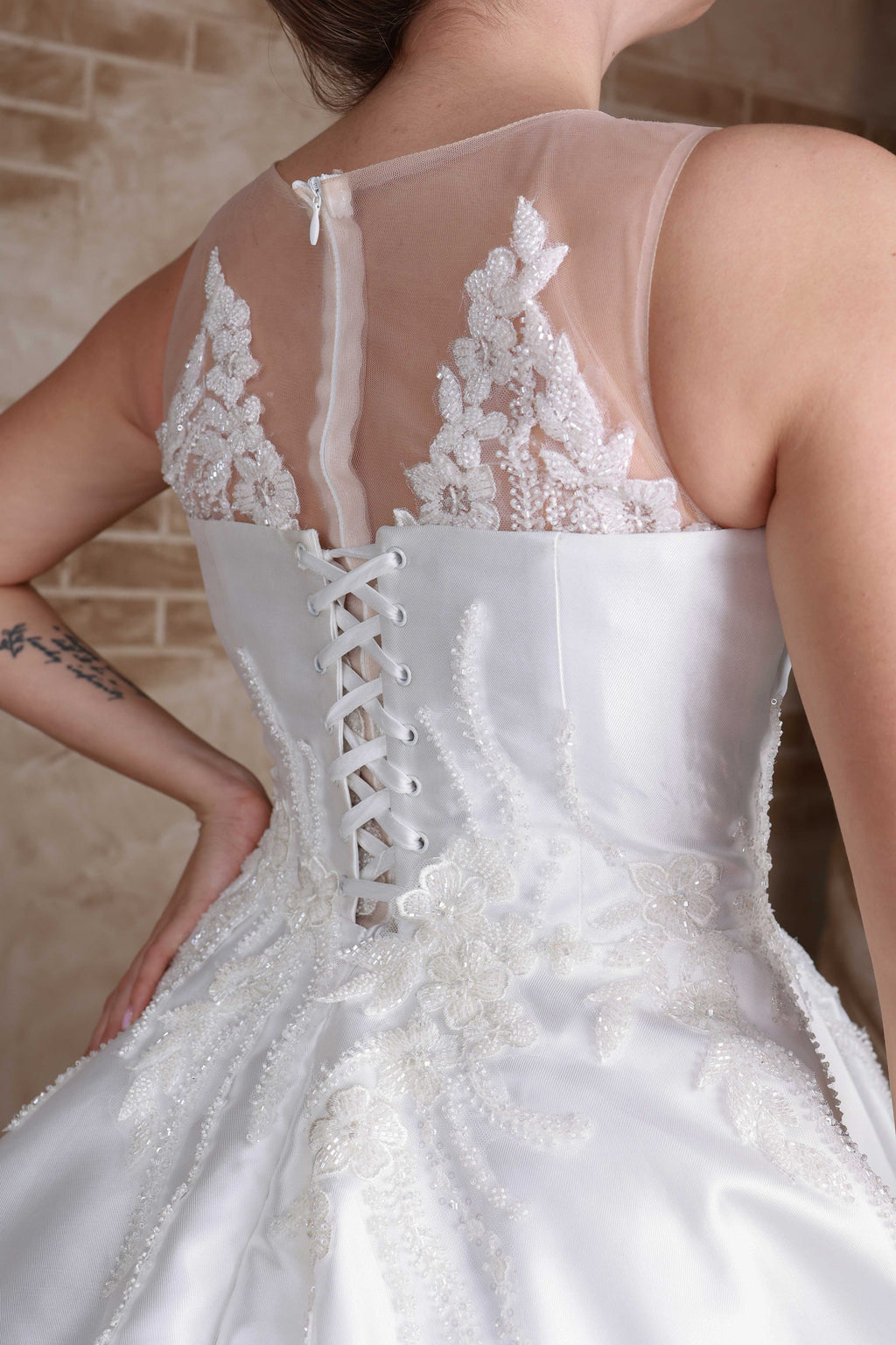 Sara a line wedding dress-4