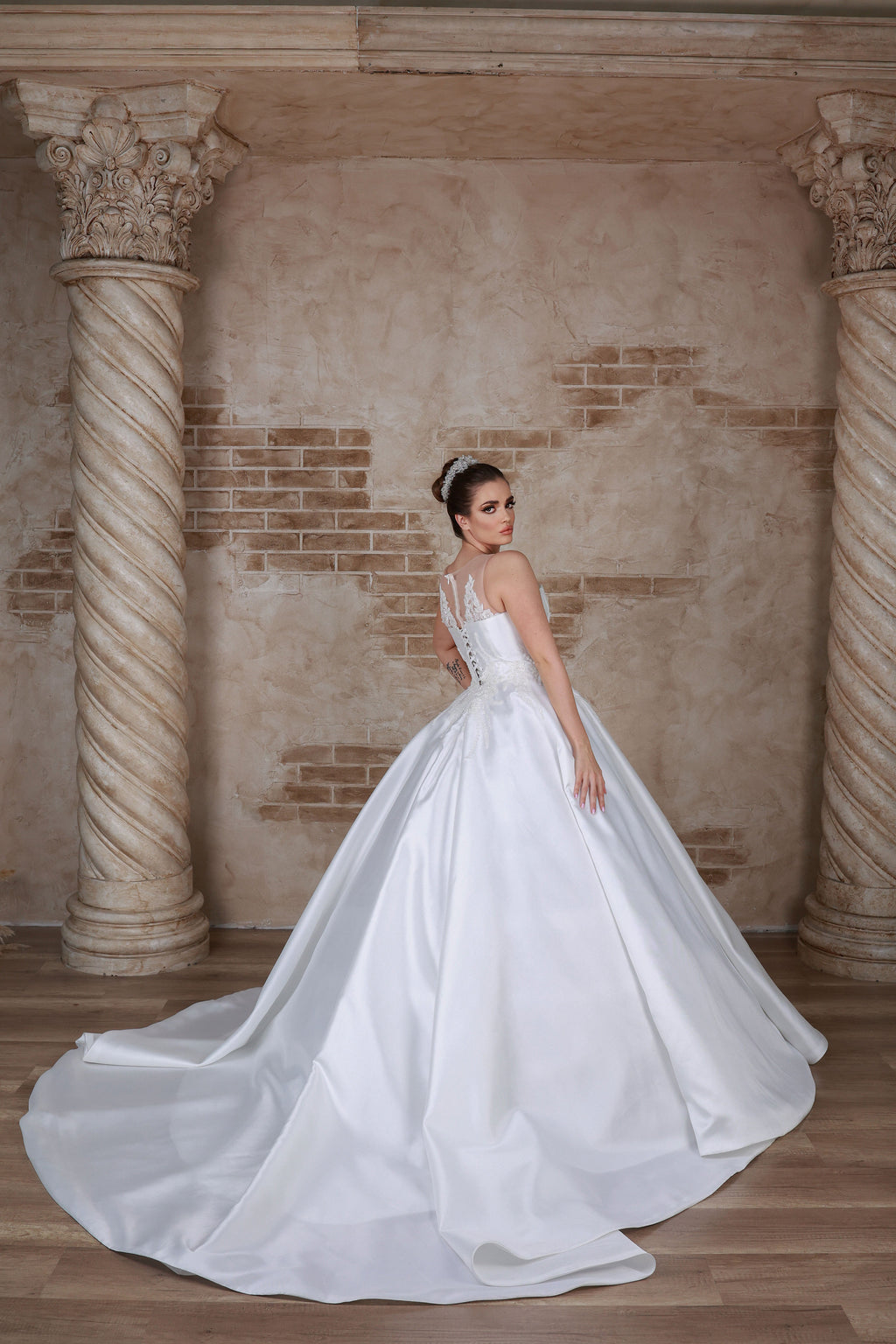 Sara a line wedding dress-5