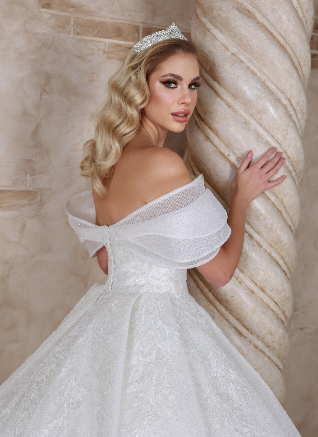Liza a line wedding dress-0