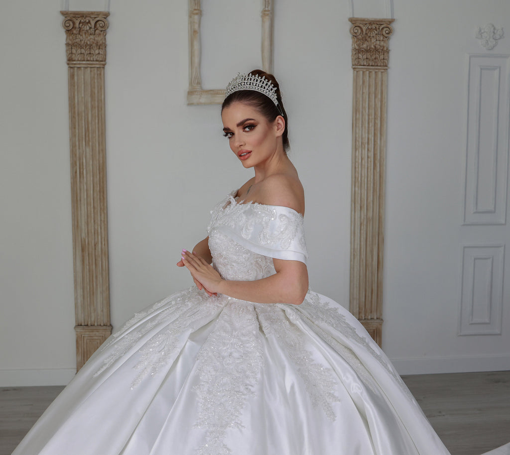 Petek ballgown wedding dress-3