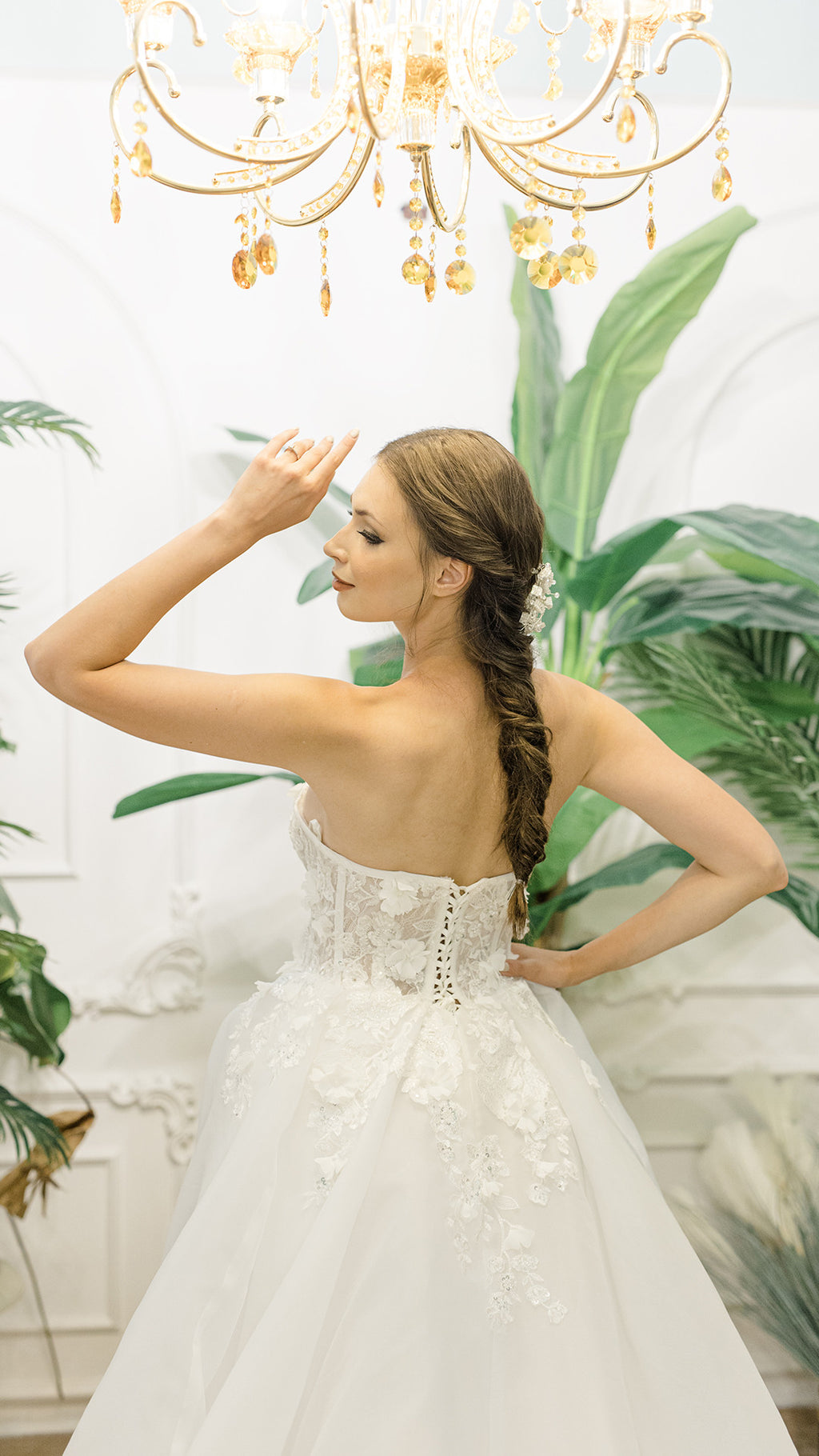 LILIUM a-line wedding dress-4