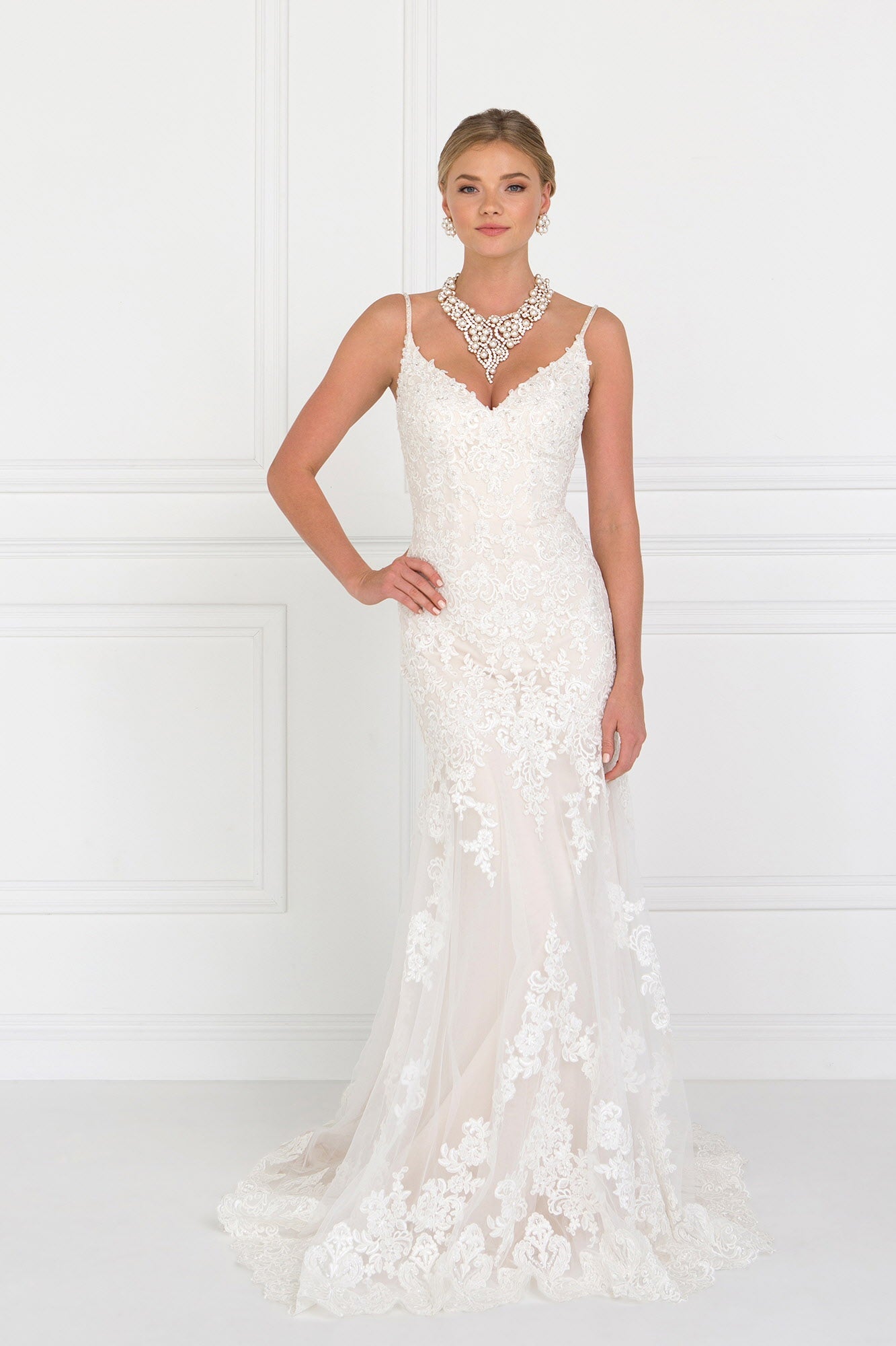 Lace V-Neck Mermaid Long Dress With Lace Applique-1