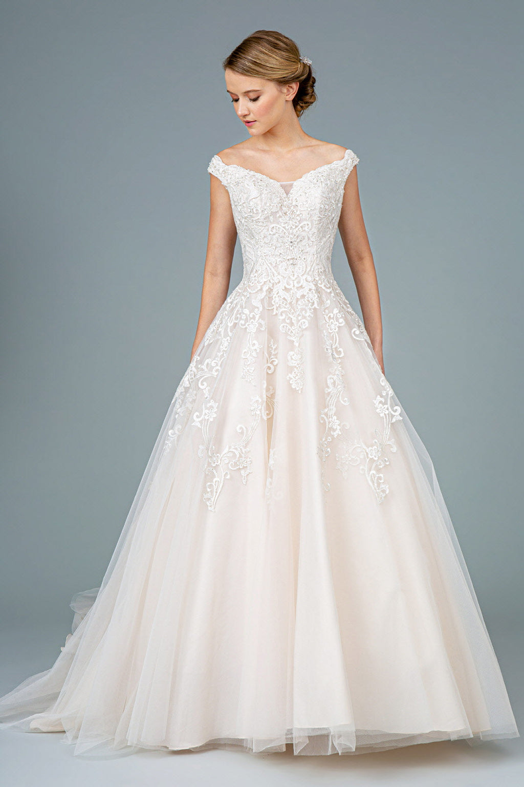 Embroidery Embellished Mesh A-Line Wedding Gown w/ Tail-1