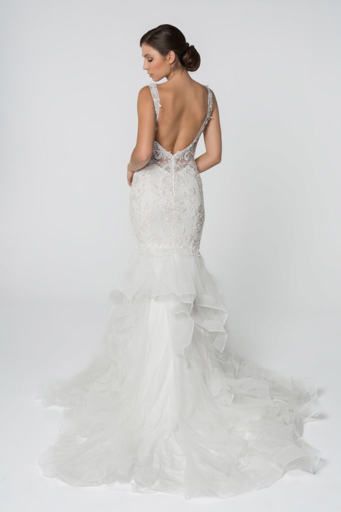 Embroidered V-Neck Sleeveless Mermaid Wedding Gown-2