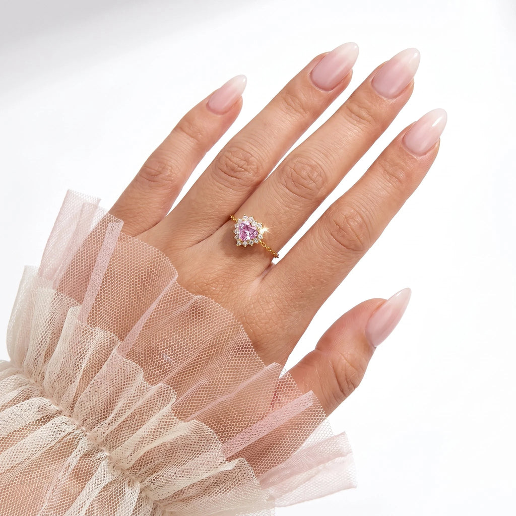 Pink Heart AAAA Zirconia Adjustable Ring in 925 Sterling Silver Macro Close Up
