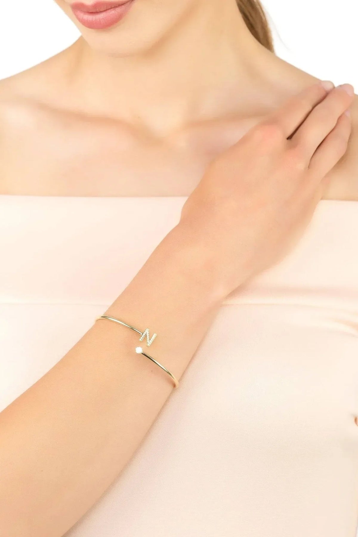 Initial Bangle Gold N