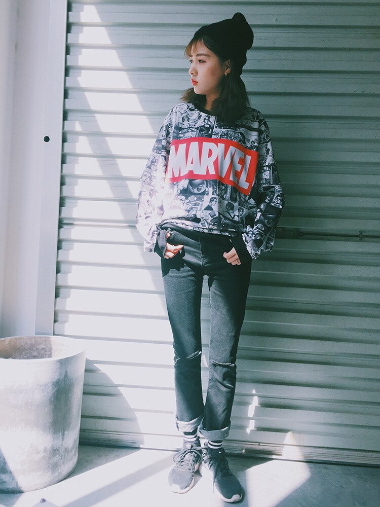 Woman Harajuku Anime Portrait Print Sweatshirts-3