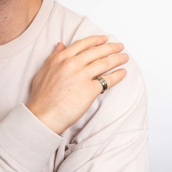 Fred Bennett Gold Stripe Stainless Steel Spinner Ring-1