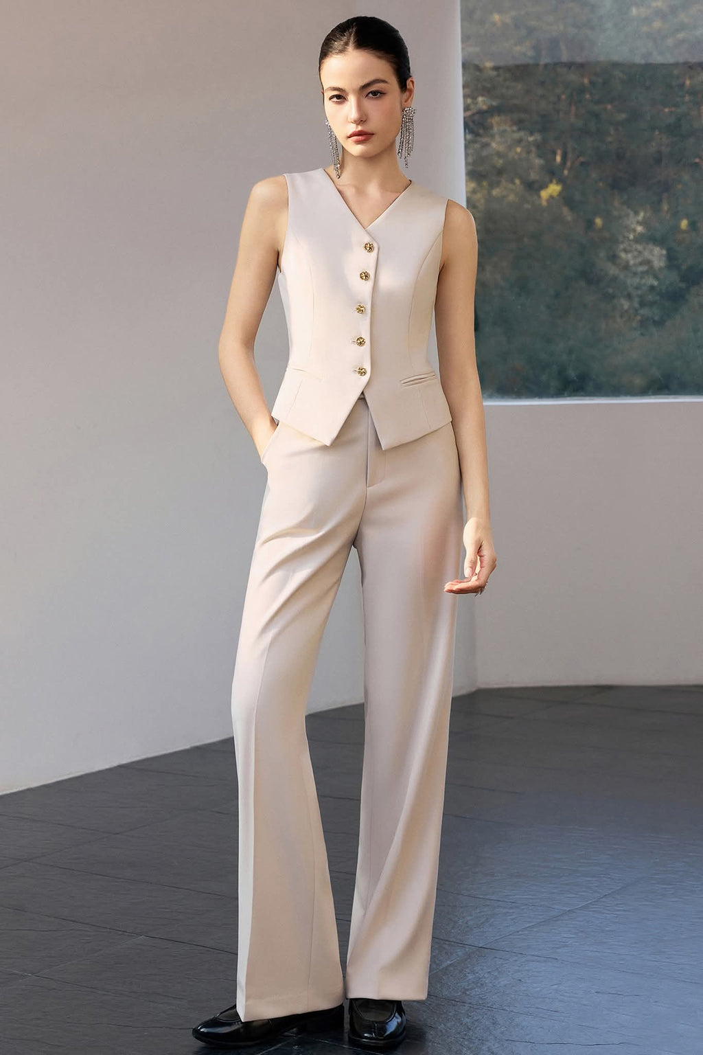 The Ivory Three-Piece Double-Breasted Suit-3