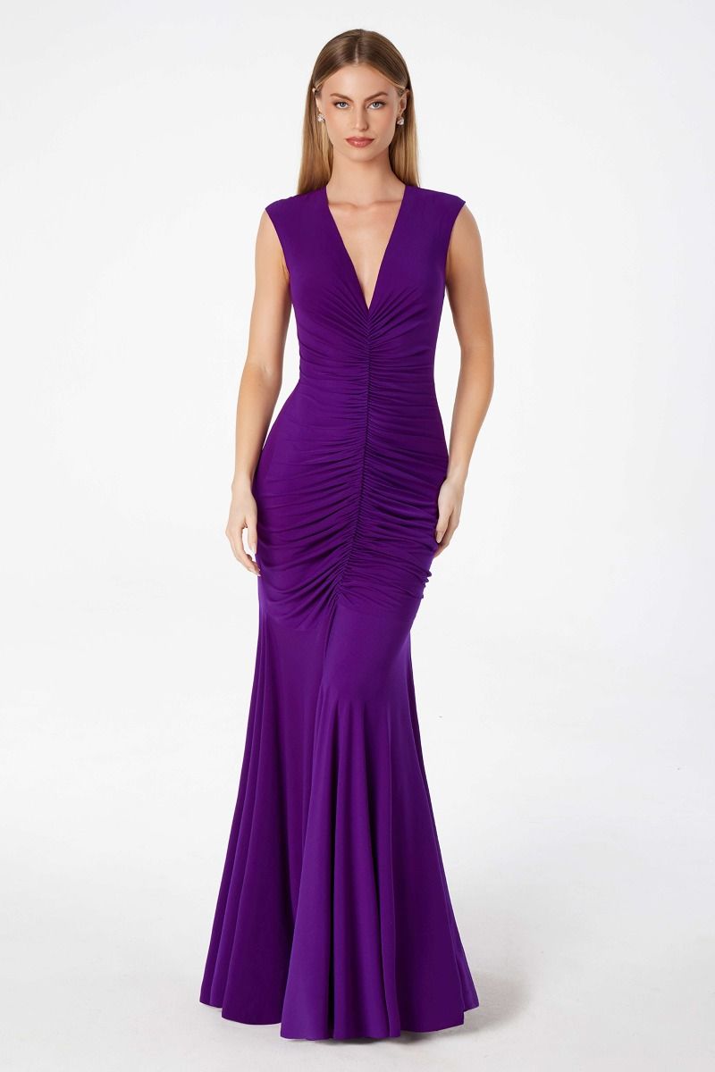 Mermaid dress V-neckline covered back-5