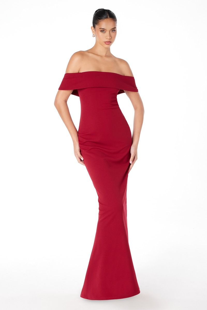 Mermaid dress with boat neck and zipper on the back-1