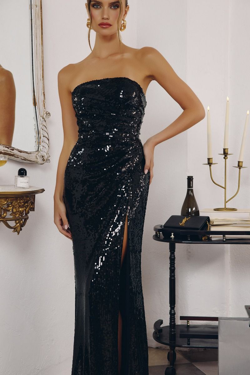 Strapless Neckline Sequin Fabric-1