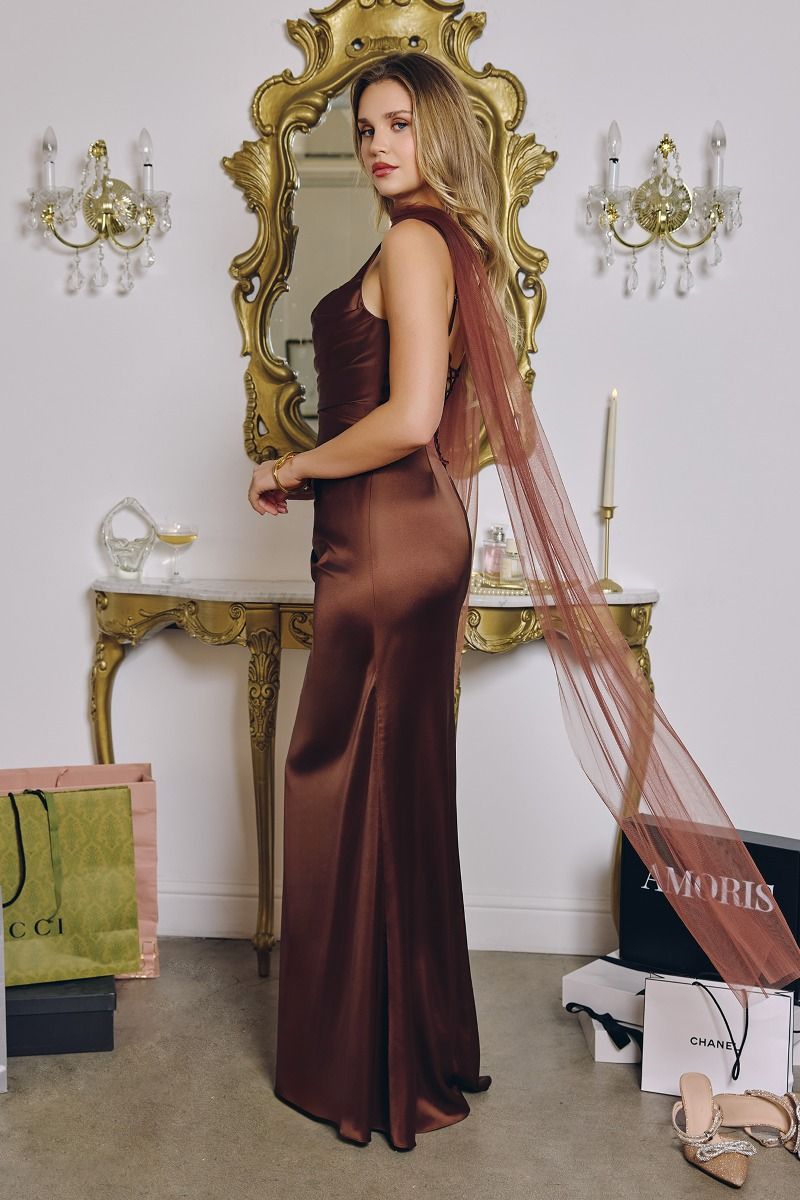 Neckline & Adjustable Straps Satin-5