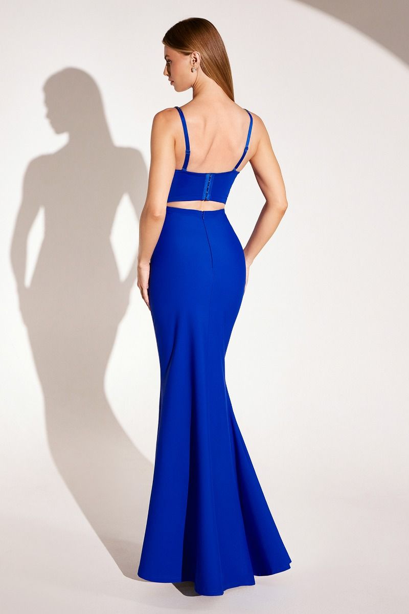 Fitted Dress With A Sweetheart Neckline, Spaghetti Straps And A Fully Beaded Bodice-4