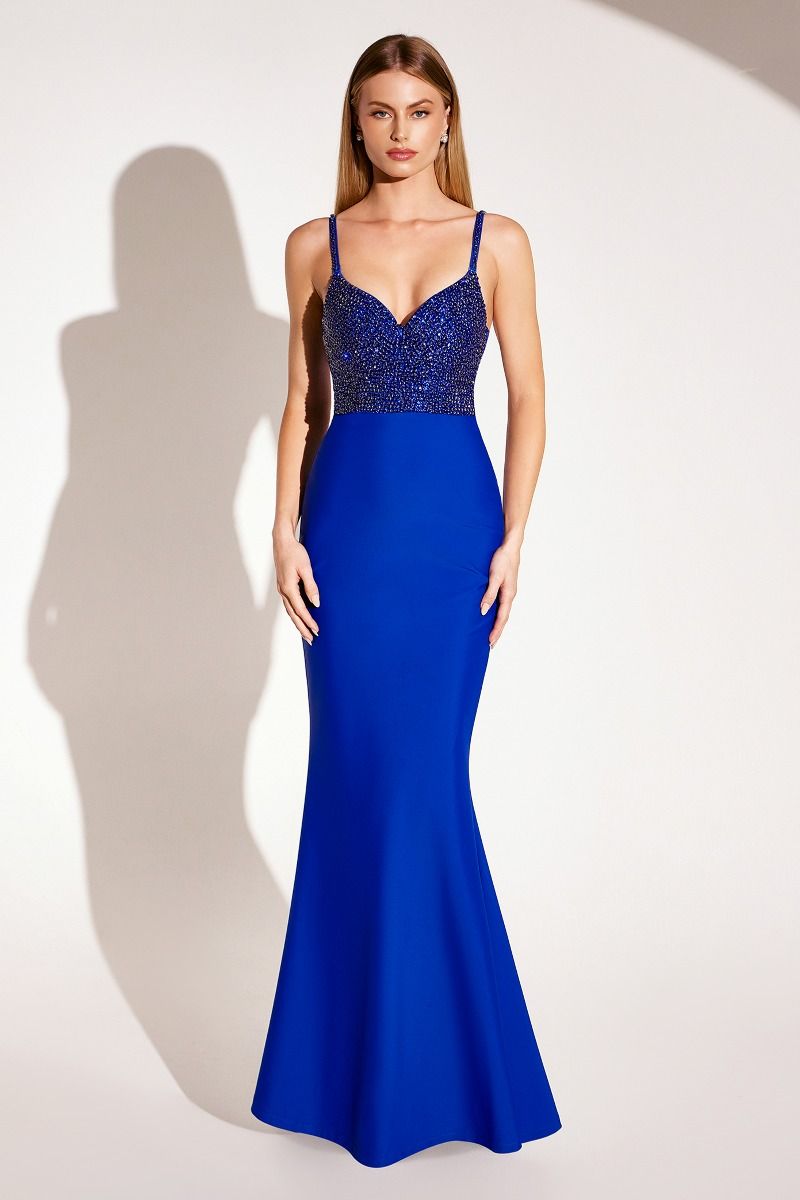 Fitted Dress With A Sweetheart Neckline, Spaghetti Straps And A Fully Beaded Bodice-3