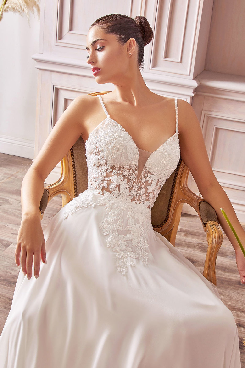 A-Line Chiffon Bridal Gown-4